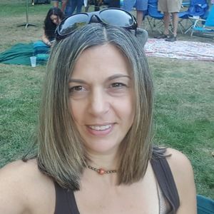 Meet your Posher, Andrea